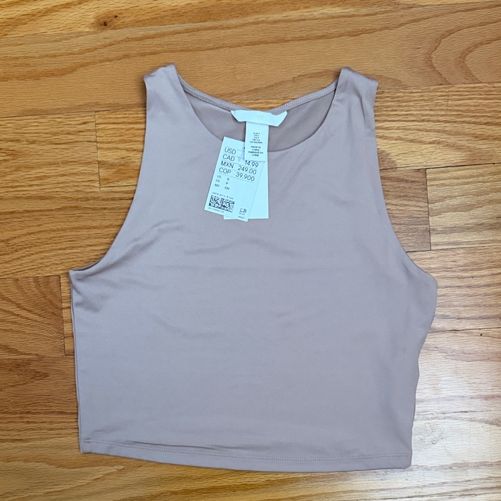 NWT - H&M Women's Sleeveless Beige Crop Top